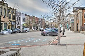 All-season Grand Haven Getaway With Deck!