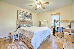 All-season Grand Haven Getaway With Deck!