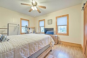 All-season Grand Haven Getaway With Deck!