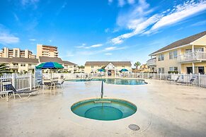 Sandpiper Cove Escape on Canal - Walk to Beach!