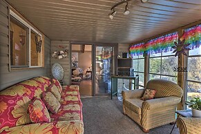 Family-friendly Omaha Oasis ~ 10 Mi to Dtwn!