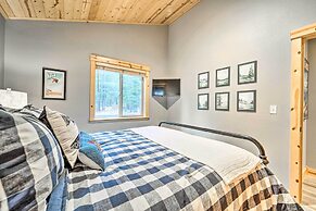 Bikes, Grill & Views: Luxe Truckee Cabin!