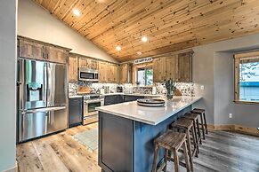 Bikes, Grill & Views: Luxe Truckee Cabin!