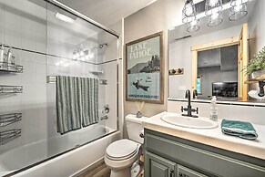 Bikes, Grill & Views: Luxe Truckee Cabin!