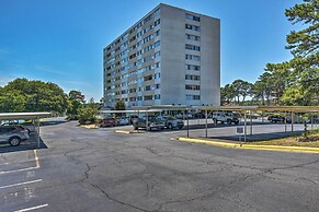 Updated Lake Daze Condo w/ Amazing Pool!