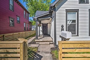 Quaint + Cozy Indianapolis Getaway w/ Yard!