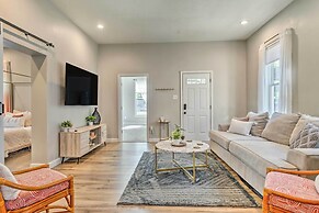Quaint + Cozy Indianapolis Getaway w/ Yard!