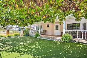 Romantic Pasadena Home w/ Covered Porch!