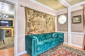 Romantic Pasadena Home w/ Covered Porch!