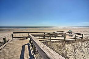 Blissful Kiawah Island Escape: Walk to the Beach!