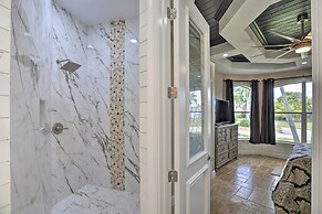 Luxe Cape Coral Escape w/ Boat Dock + Cabana!