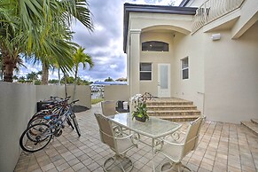 Luxe Cape Coral Escape w/ Boat Dock + Cabana!