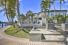 Luxe Cape Coral Escape w/ Boat Dock + Cabana!