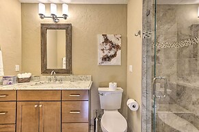 3 Fireplaces & Mtn View: Luxe Home in Breckenridge