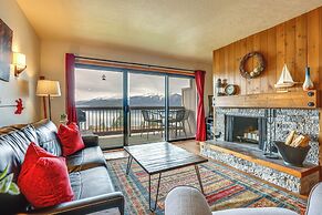 8 Mi to Keystone Resort: Dillion Condo w/ Hot Tub!