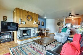 8 Mi to Keystone Resort: Dillion Condo w/ Hot Tub!