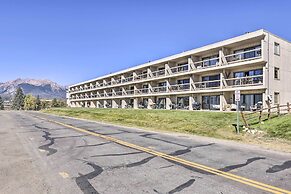 8 Mi to Keystone Resort: Dillion Condo w/ Hot Tub!