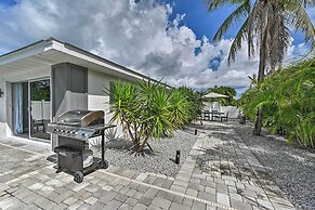 Remodeled Naples Getaway w/ Pool ~ 1 Mi to Beach!