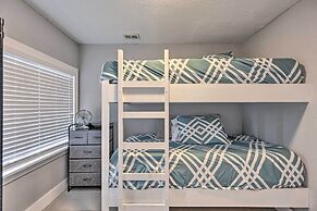 Remodeled Naples Getaway w/ Pool ~ 1 Mi to Beach!