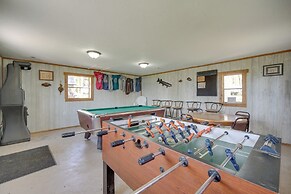 Stone Lake Cabin w/ Private Deck & Fire Pit!