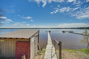Stone Lake Cabin w/ Private Deck & Fire Pit!