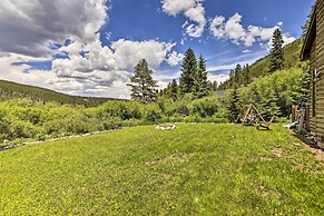 Alpine Escape w/ Mtn Views in Blue River!