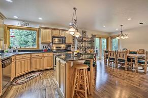 Alpine Escape w/ Mtn Views in Blue River!