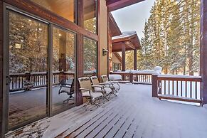 Blue River Home w/ Hot Tub, 6 Mi to Skiing!