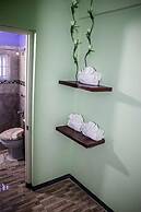 The Hamilton's Nature Villa