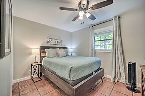 Canyon Lake Hideaway w/ Fire Pit & Yard!