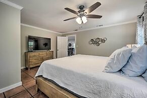 Canyon Lake Hideaway w/ Fire Pit & Yard!