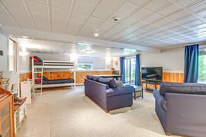 Conway Home w/ Game Room: 5 Private Beaches