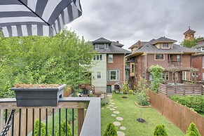 Modern Louisville Apartment w/ Furnished Deck