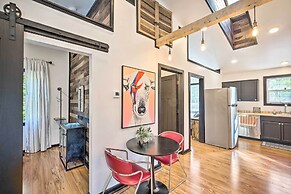 Modern Louisville Apartment w/ Furnished Deck