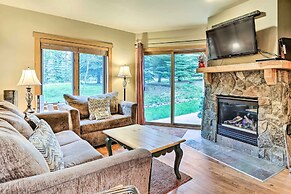 Cozy Red Hawk Lodge Condo: Walk to River Run!