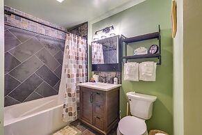 Cozy Red Hawk Lodge Condo: Walk to River Run!