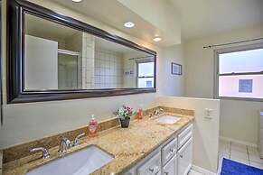 'breeze By the Pool' Chula Vista Home w/ Game Room