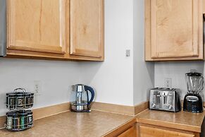 'heart of Bozeman' Townhome w/ Patio Near MSU