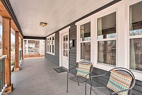 Charming Downtown Home w/ Updated Interior!