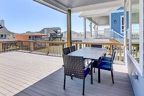 Private Dock & Patio: Waterfront Galveston Retreat