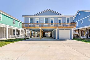 Private Dock & Patio: Waterfront Galveston Retreat