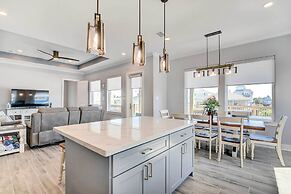 Private Dock & Patio: Waterfront Galveston Retreat