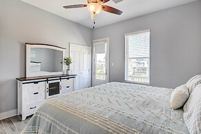 Private Dock & Patio: Waterfront Galveston Retreat