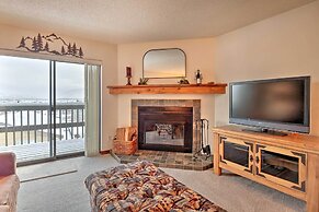 Ski, Hike & Explore: All-season Frisco Condo
