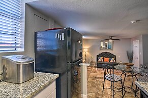 Romantic Apt: Private Patio & Shared Hot Tub!