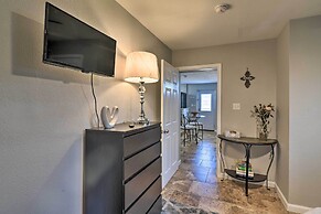 Romantic Apt: Private Patio & Shared Hot Tub!