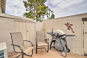 Modern Palm Springs Townhome Near Golf Courses