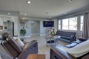 Las Vegas Retreat w/ Yard < 5 Mi to Strip!