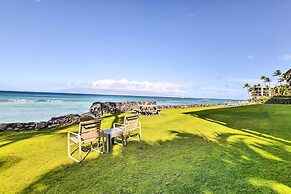 Beachfront Lahaina Condo: Pool + Grill Access
