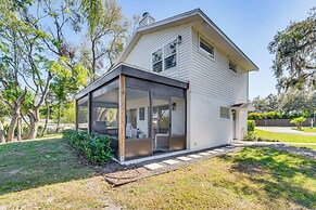 Lakefront Retreat w/ Kayaks & Fire Pit in Clermont